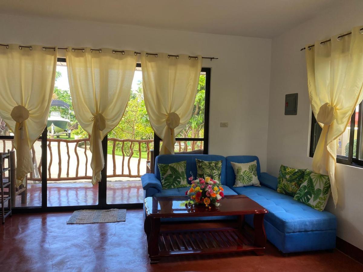 Tongatok Cliff Resort Mambajao Buitenkant foto