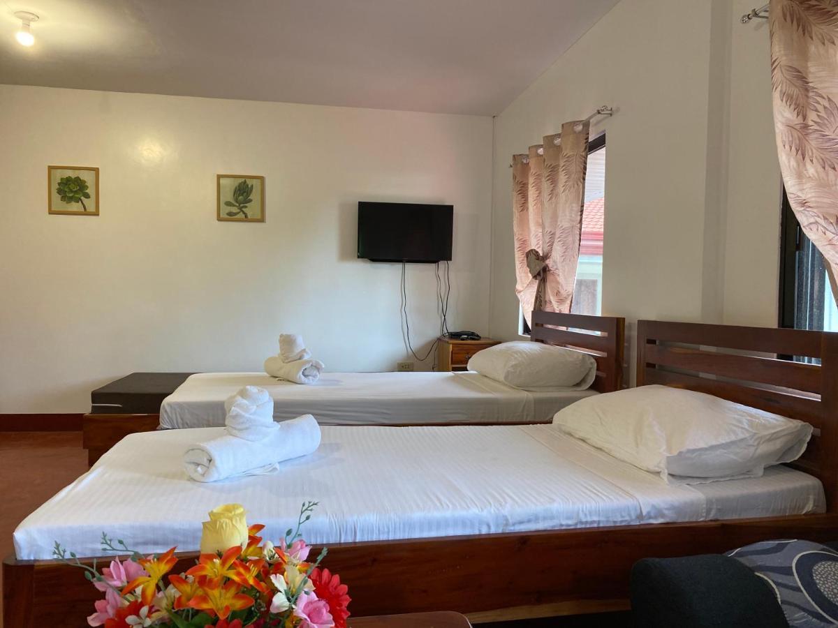 Tongatok Cliff Resort Mambajao Buitenkant foto
