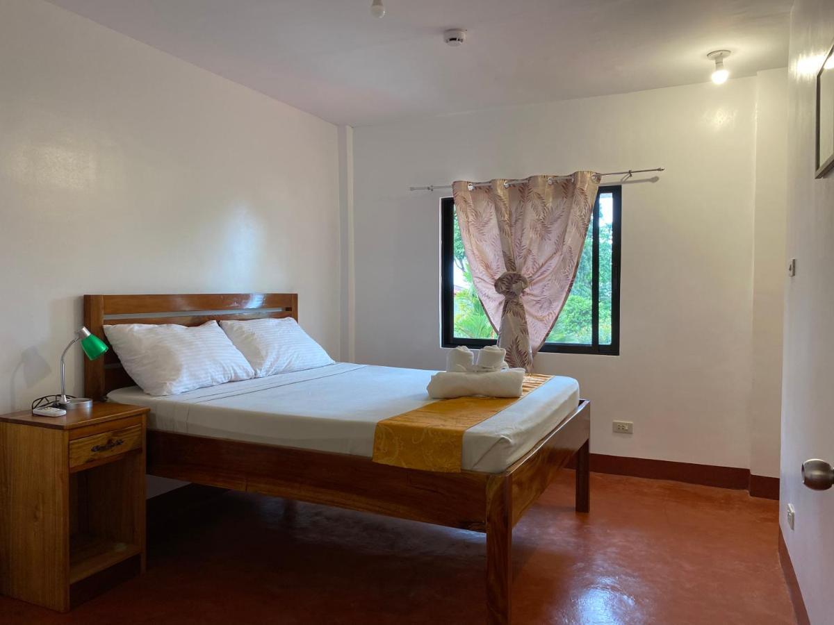 Tongatok Cliff Resort Mambajao Buitenkant foto