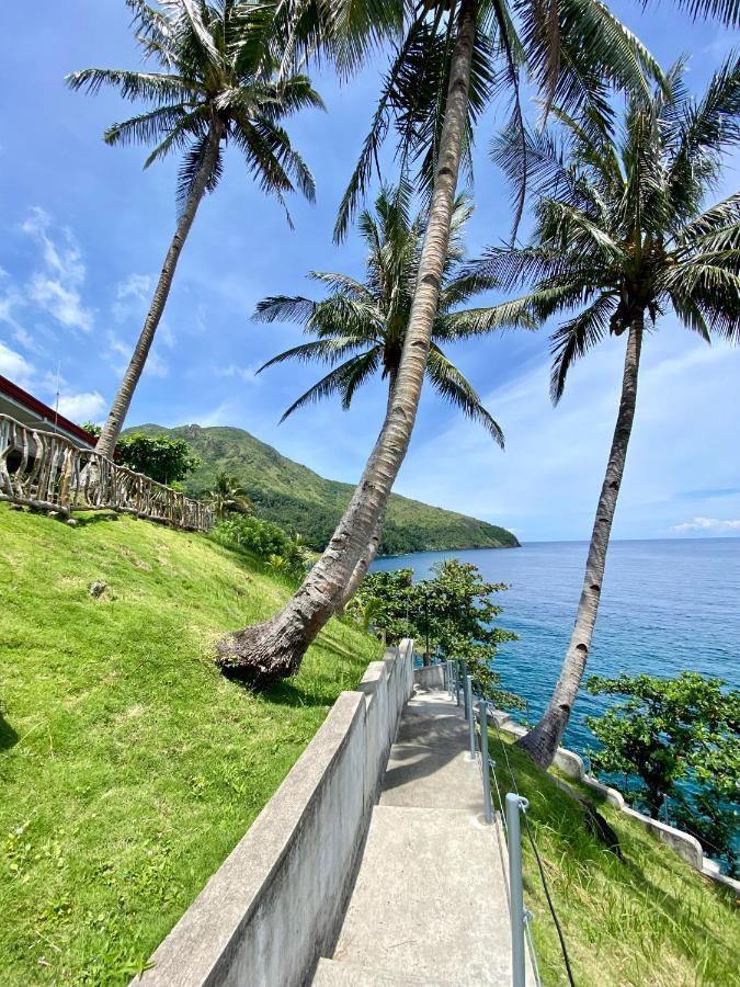 Tongatok Cliff Resort Mambajao Buitenkant foto