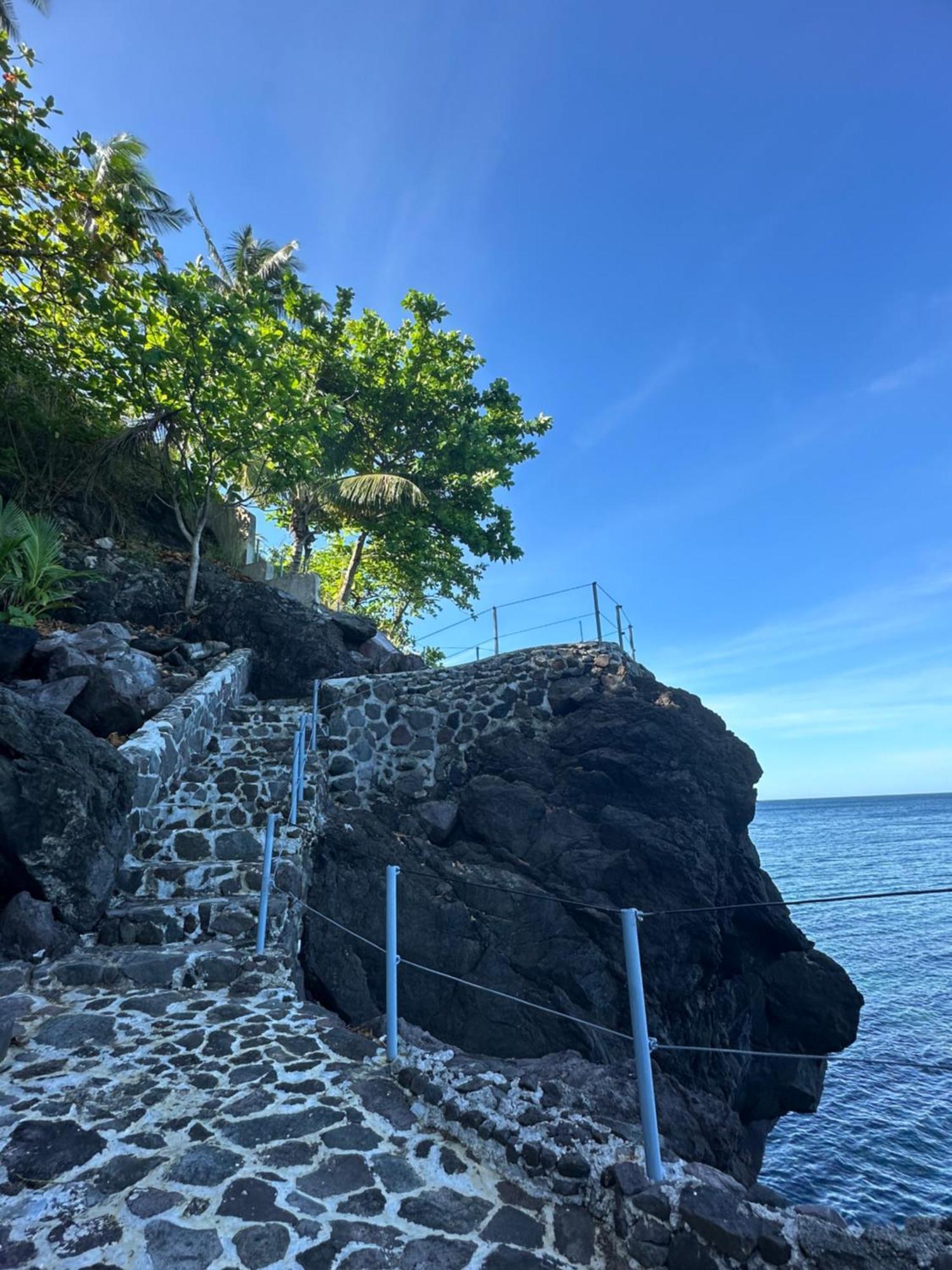 Tongatok Cliff Resort Mambajao Buitenkant foto