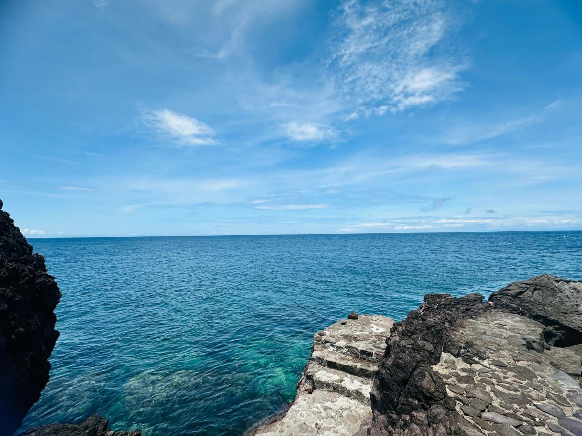 Tongatok Cliff Resort Mambajao Buitenkant foto