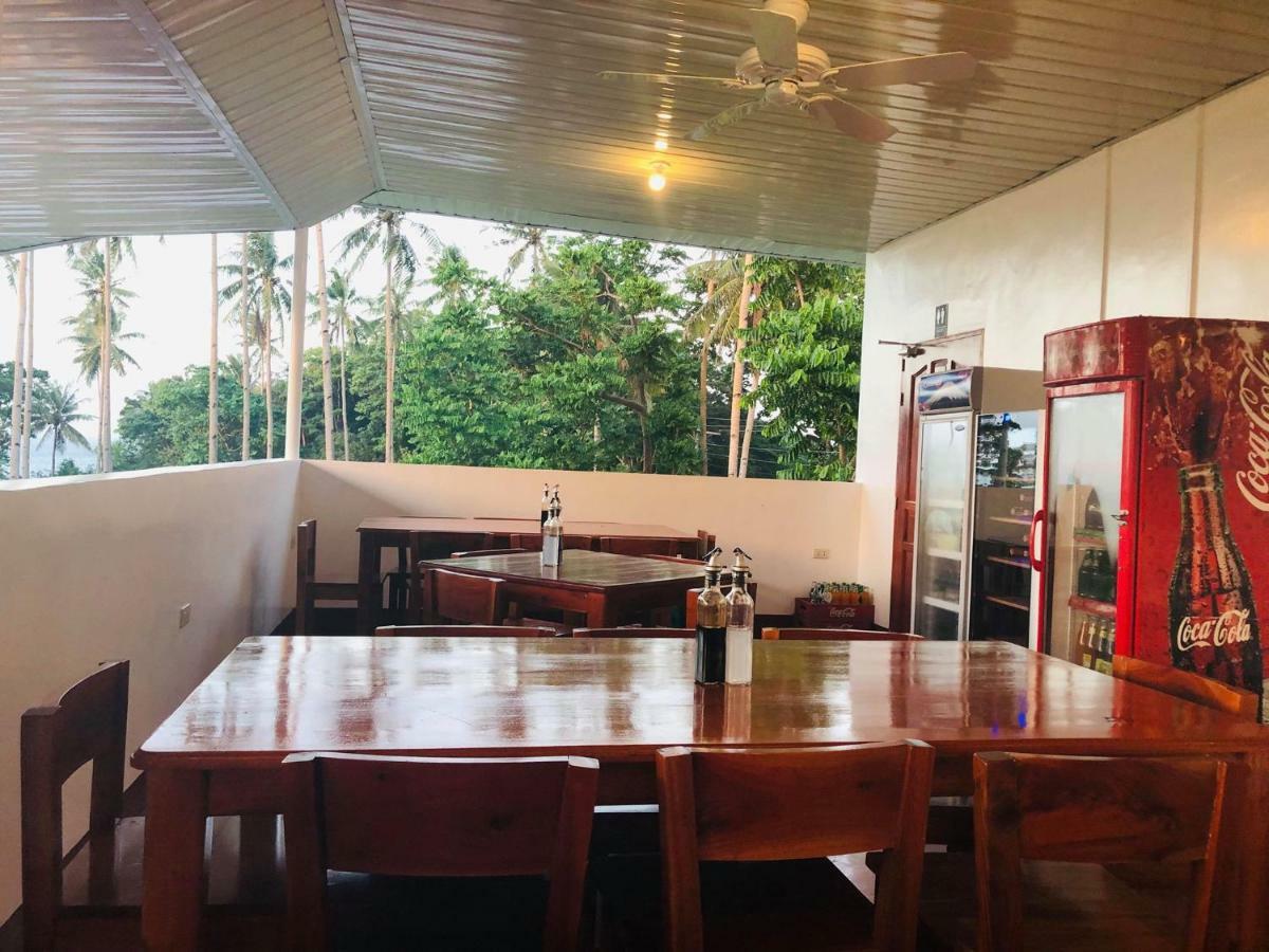 Tongatok Cliff Resort Mambajao Buitenkant foto