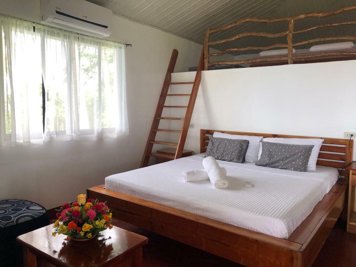 Tongatok Cliff Resort Mambajao Buitenkant foto