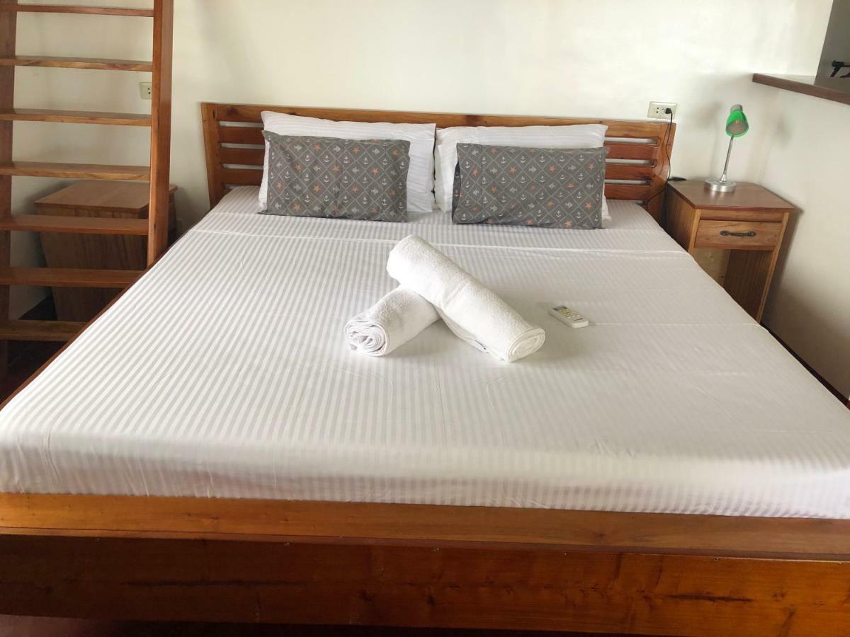 Tongatok Cliff Resort Mambajao Buitenkant foto